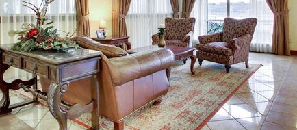 Clarion Suites Riverfront Vidalia Lobby