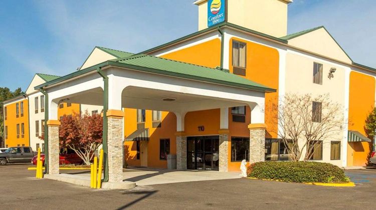 Comfort Inn Exterior
