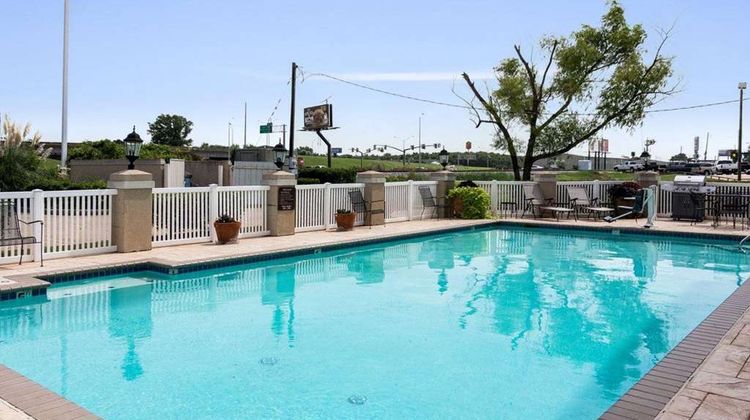 Comfort Inn Pool