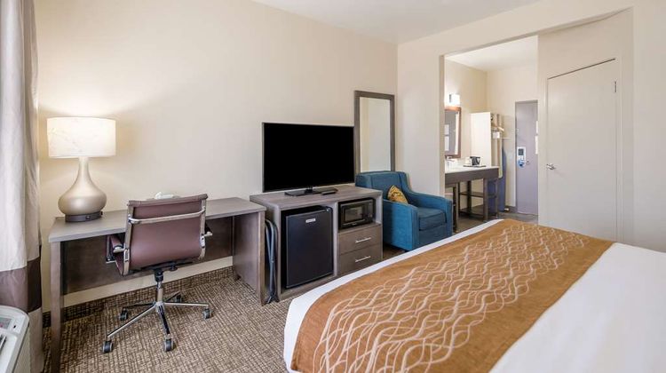 Comfort Inn Room