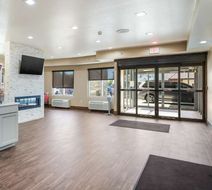 Comfort Inn Lobby