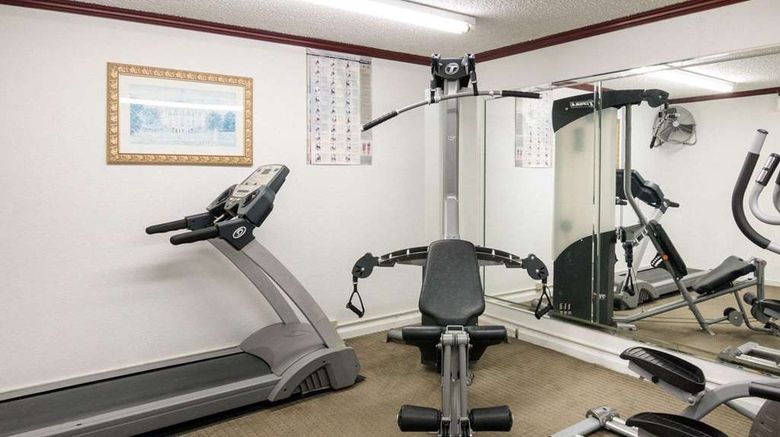 <b>Quality Inn Shreveport Health</b>. Images powered by <a href="https://iceportal.shijigroup.com/" title="IcePortal" target="_blank">IcePortal</a>.