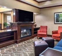 Comfort Suites Lobby