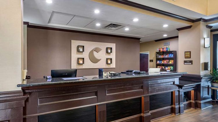 Comfort Suites Lobby