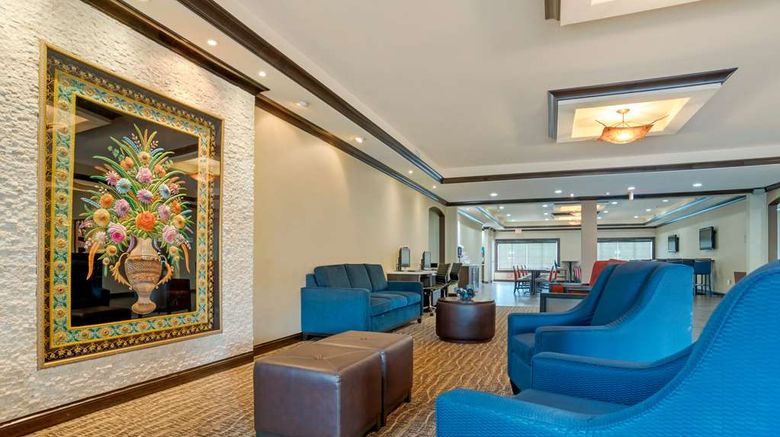 <b>Comfort Suites Lobby</b>. Images powered by <a href="https://iceportal.shijigroup.com/" title="IcePortal" target="_blank">IcePortal</a>.