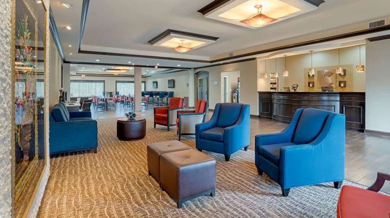 <b>Comfort Suites Lobby</b>. Images powered by <a href="https://iceportal.shijigroup.com/" title="IcePortal" target="_blank">IcePortal</a>.