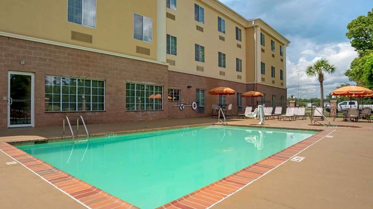 Comfort Suites Pool