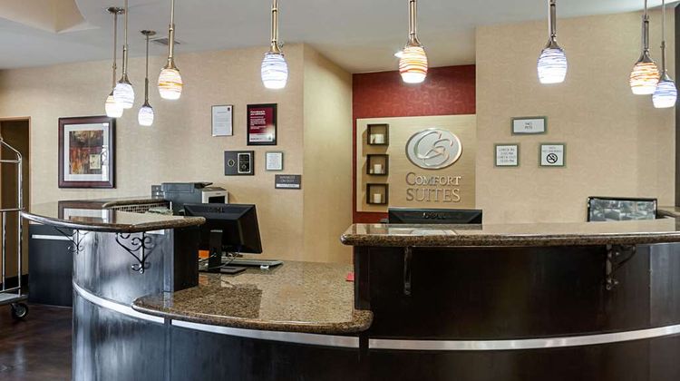 Comfort Suites Lobby