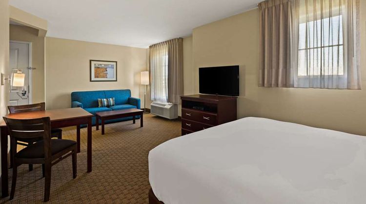 MainStay Suites Room