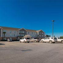 MainStay Suites