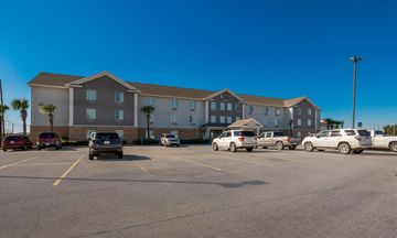 MainStay Suites