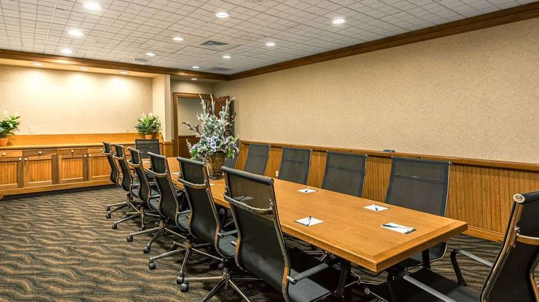 <b>Quality Inn & Suites Baton Rouge West Meeting</b>. Images powered by <a href="https://iceportal.shijigroup.com/" title="IcePortal" target="_blank">IcePortal</a>.