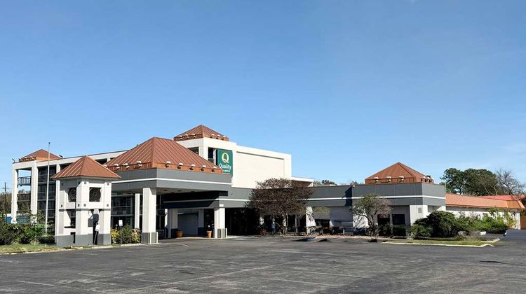 Quality Inn & Suites Baton Rouge West Exterior