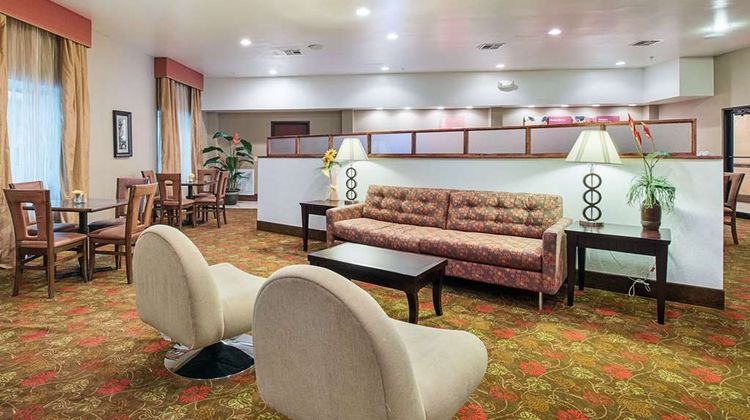 Comfort Suites Leesville near Fort Johnson Restaurant