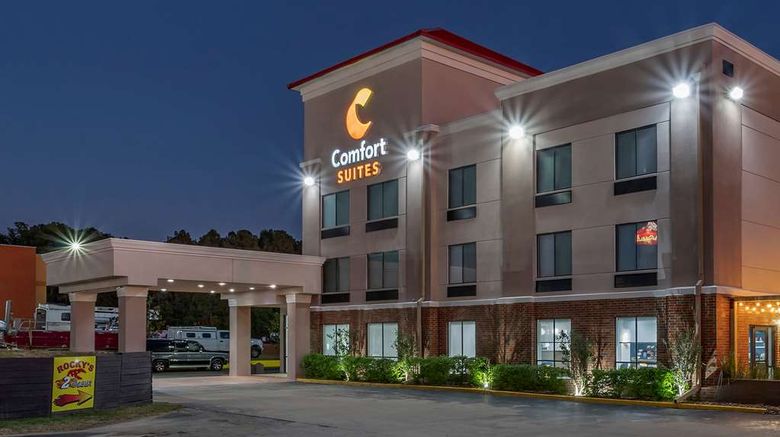 <b>Comfort Suites Natchitoches Exterior</b>. Images powered by <a href="https://iceportal.shijigroup.com/" title="IcePortal" target="_blank">IcePortal</a>.