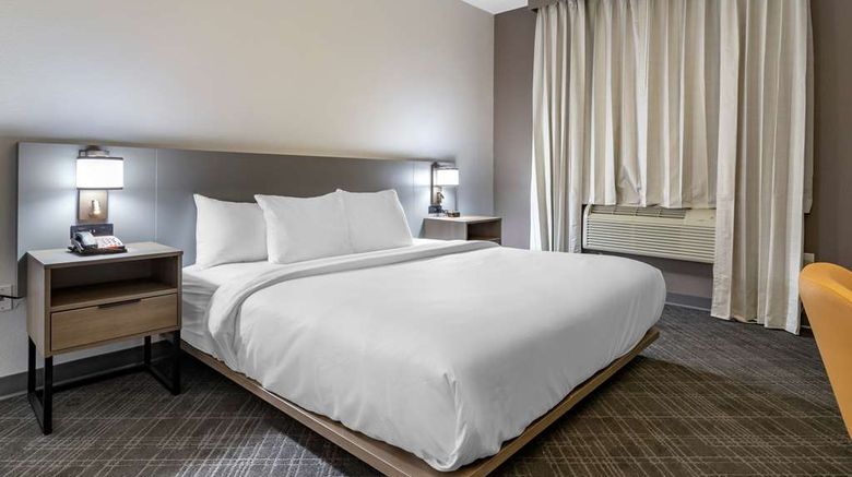 <b>Comfort Suites Natchitoches Suite</b>. Images powered by <a href="https://iceportal.shijigroup.com/" title="IcePortal" target="_blank">IcePortal</a>.