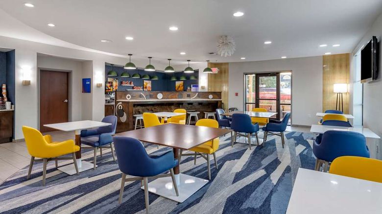 <b>Comfort Suites Natchitoches Restaurant</b>. Images powered by <a href="https://iceportal.shijigroup.com/" title="IcePortal" target="_blank">IcePortal</a>.