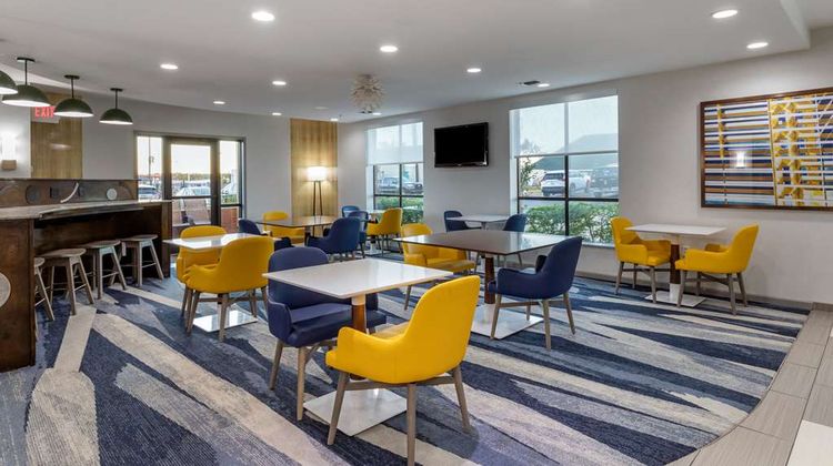 Comfort Suites Natchitoches Restaurant