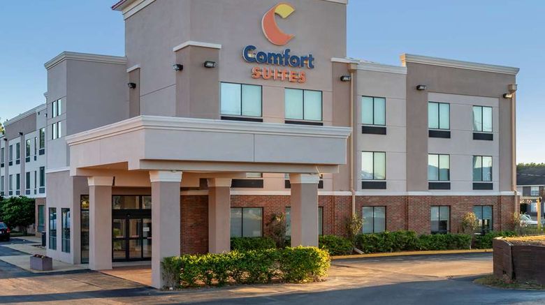 <b>Comfort Suites Natchitoches Exterior</b>. Images powered by <a href="https://iceportal.shijigroup.com/" title="IcePortal" target="_blank">IcePortal</a>.