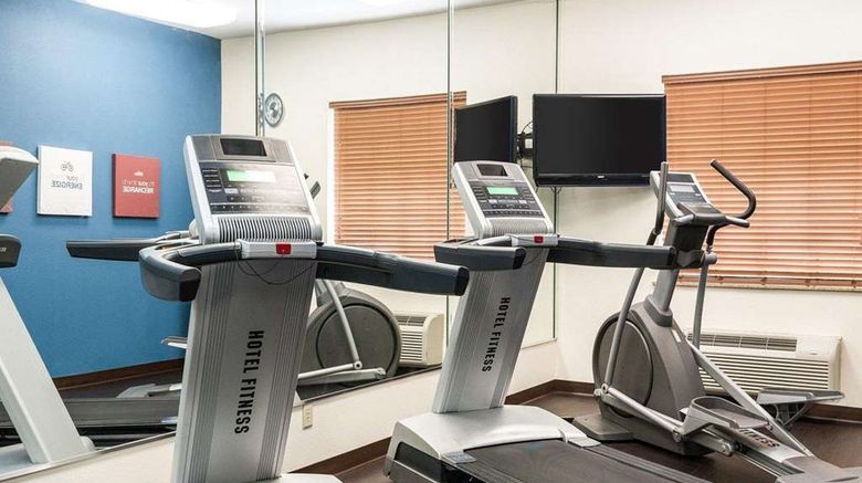 <b>Comfort Suites Health</b>. Images powered by <a href="https://iceportal.shijigroup.com/" title="IcePortal" target="_blank">IcePortal</a>.