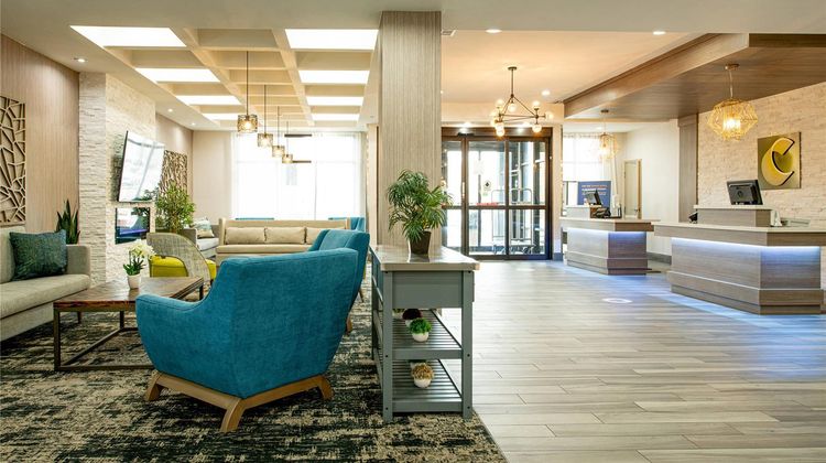 Comfort Suites Lobby