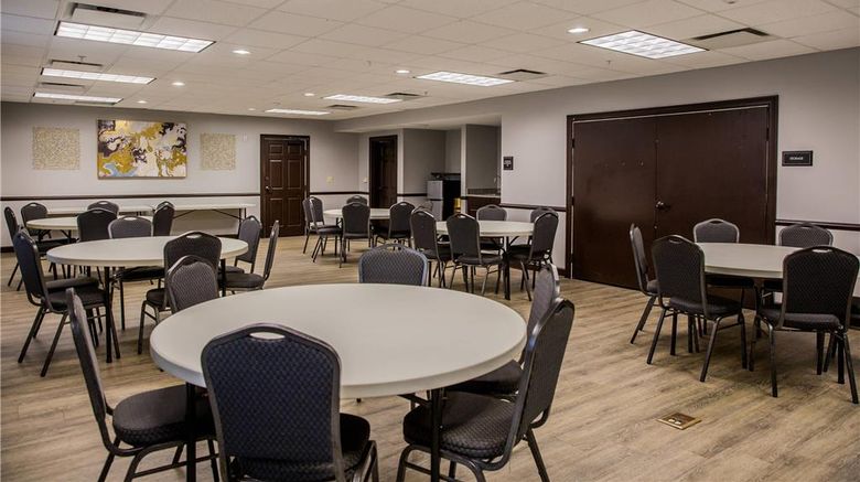 <b>Evangeline Downs Hotel Meeting</b>. Images powered by <a href="https://iceportal.shijigroup.com/" title="IcePortal" target="_blank">IcePortal</a>.
