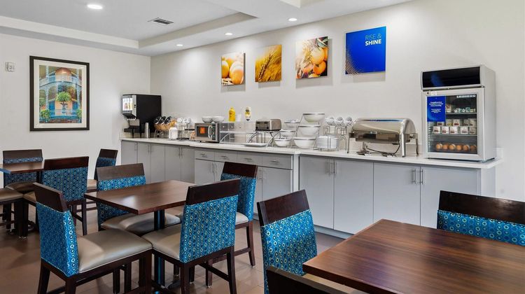Comfort Inn And Suites Scott West Lafayette Restaurant