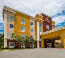 Comfort Suites Exterior