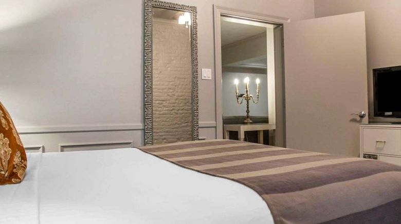 <b>Bluegreen Club La Pension Room</b>. Images powered by <a href="https://iceportal.shijigroup.com/" title="IcePortal" target="_blank">IcePortal</a>.