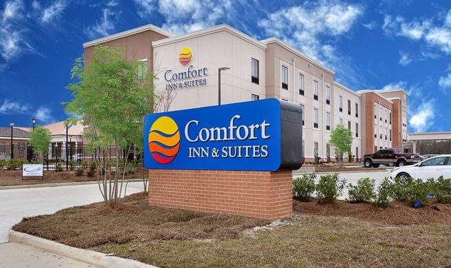 Comfort Inn & Suites Hotel Zachary Exterior