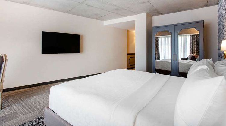 Cambria Hotel New Orleans Downtown Room