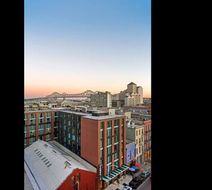 Cambria Hotel New Orleans Downtown Exterior