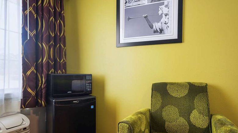 <b>Quality Inn DeRidder Room</b>. Images powered by <a href="https://iceportal.shijigroup.com/" title="IcePortal" target="_blank">IcePortal</a>.