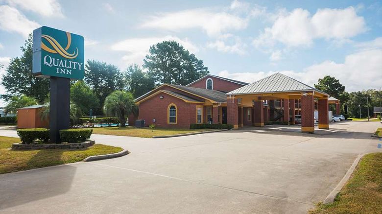 <b>Quality Inn DeRidder Exterior</b>. Images powered by <a href="https://iceportal.shijigroup.com/" title="IcePortal" target="_blank">IcePortal</a>.