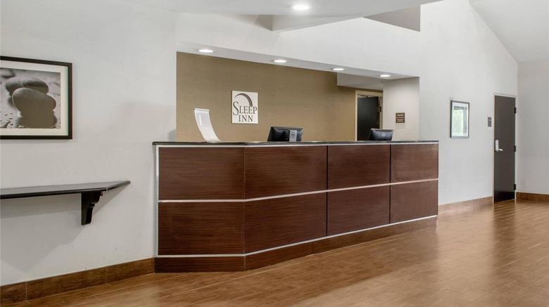 <b>Sleep Inn Lobby</b>. Images powered by <a href="https://iceportal.shijigroup.com/" title="IcePortal" target="_blank">IcePortal</a>.