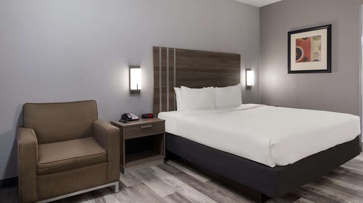 Quality Inn Room