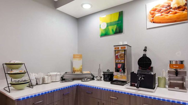 <b>Quality Inn Restaurant</b>. Images powered by <a href="https://iceportal.shijigroup.com/" title="IcePortal" target="_blank">IcePortal</a>.