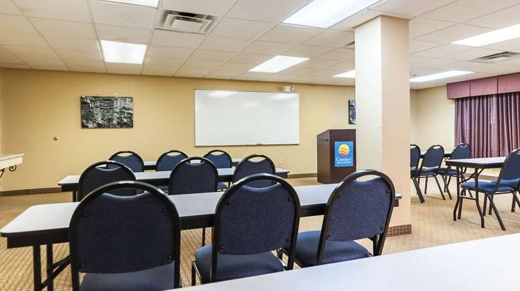 Quality Inn & Suites Meeting