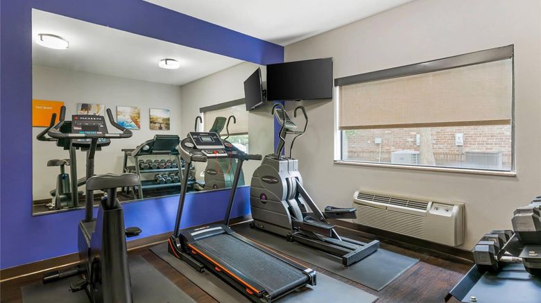<b>Comfort Inn & Suites Health</b>. Images powered by <a href="https://iceportal.shijigroup.com/" title="IcePortal" target="_blank">IcePortal</a>.