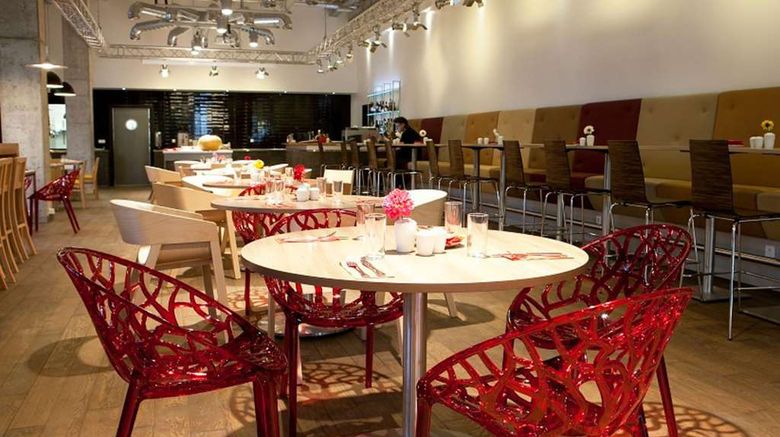 <b>Comfort Hotel LT Restaurant</b>. Images powered by <a href="https://iceportal.shijigroup.com/" title="IcePortal" target="_blank">IcePortal</a>.