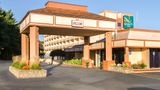 Quality Inn West Springfield Exterior