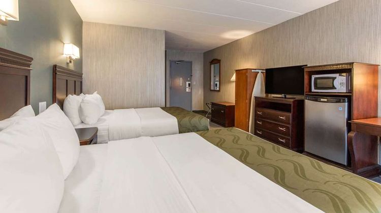 Quality Inn West Springfield Room