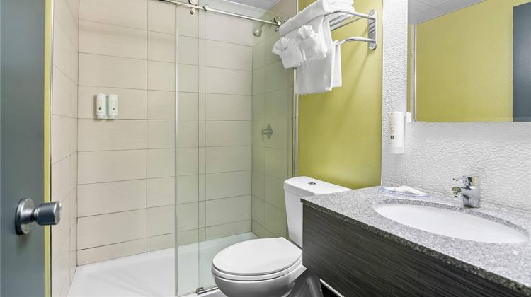 Quality Inn West Springfield Room