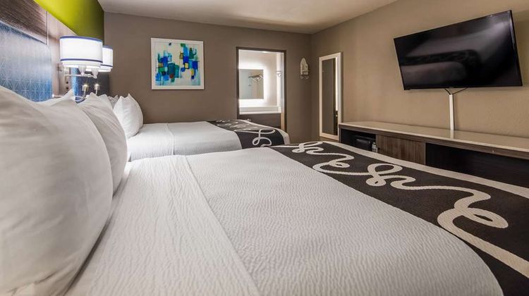 SureStay Plus by BW Point Richmond Room