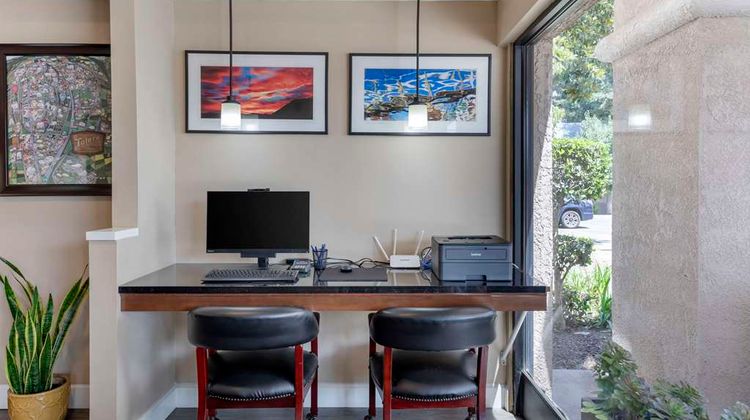 Comfort Suites Tulare Other