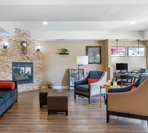 Comfort Suites Tulare Lobby