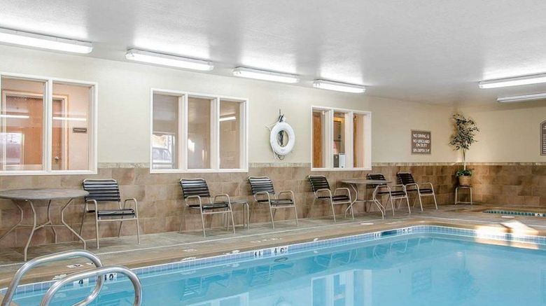 <b>Quality Inn & Suites Twin Falls Pool</b>. Images powered by <a href="https://iceportal.shijigroup.com/" title="IcePortal" target="_blank">IcePortal</a>.