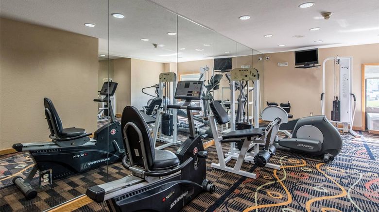 <b>Quality Inn & Suites Muncie Health</b>. Images powered by <a href="https://iceportal.shijigroup.com/" title="IcePortal" target="_blank">IcePortal</a>.