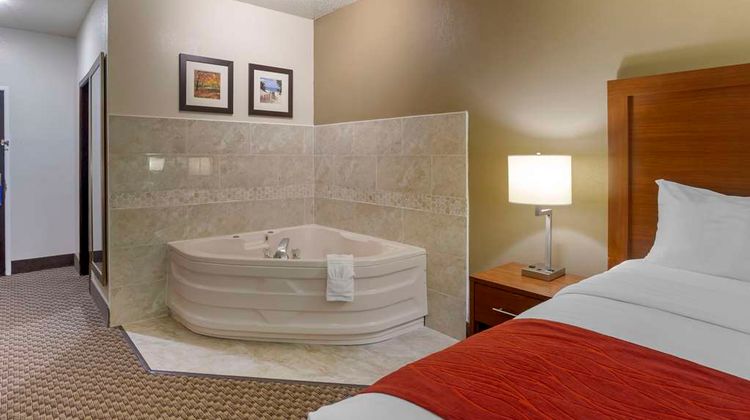 Comfort Inn Hobart Suite