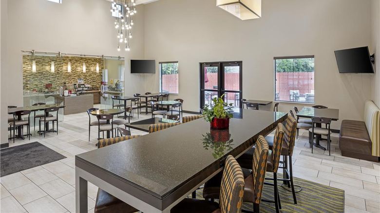 <b>Best Western Plus Zion Canyon Inn & Stes Restaurant</b>. Images powered by <a href="https://iceportal.shijigroup.com/" title="IcePortal" target="_blank">IcePortal</a>.